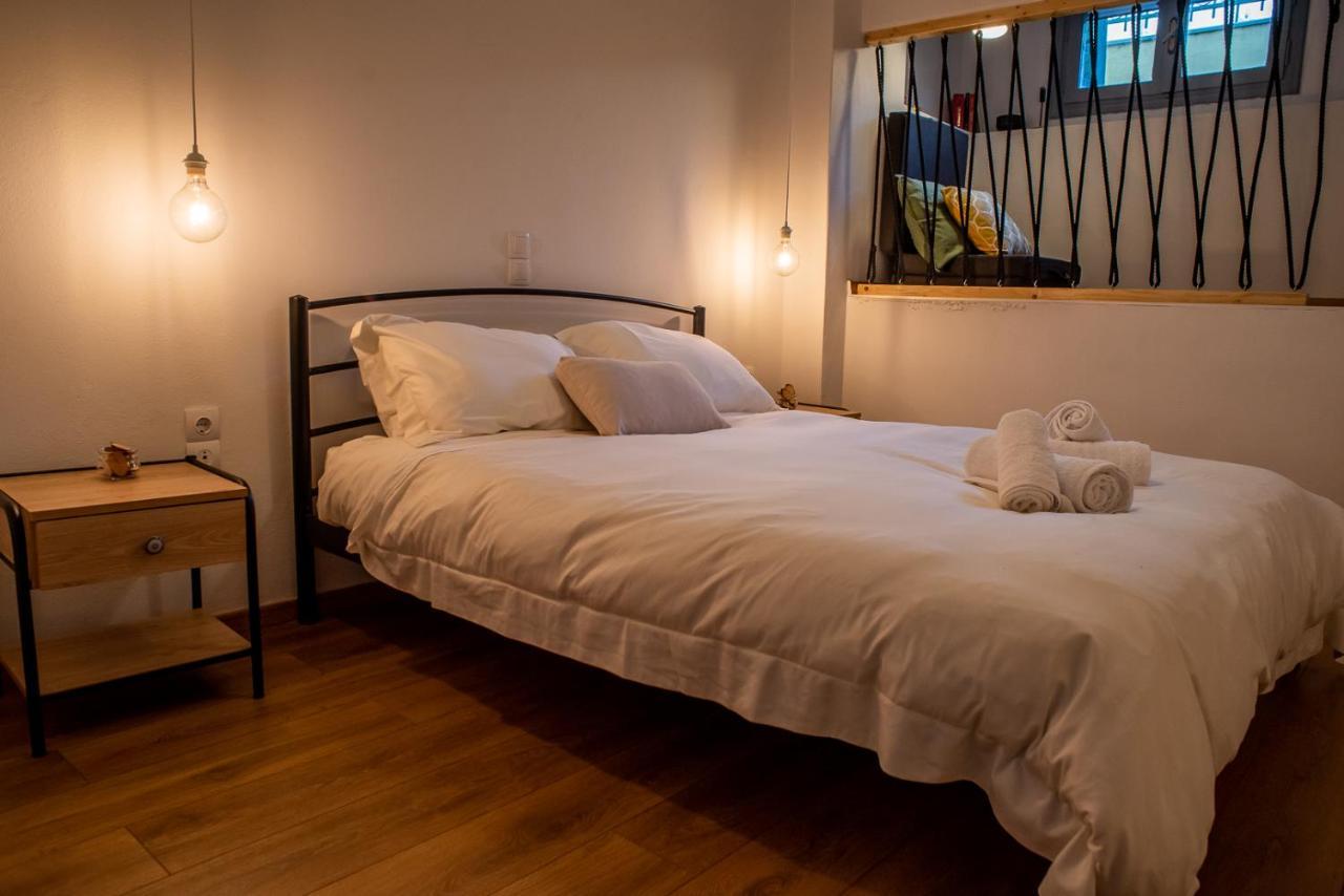 Lord Byron Apartment Preveza Esterno foto