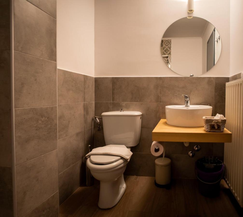 Lord Byron Apartment Preveza Esterno foto